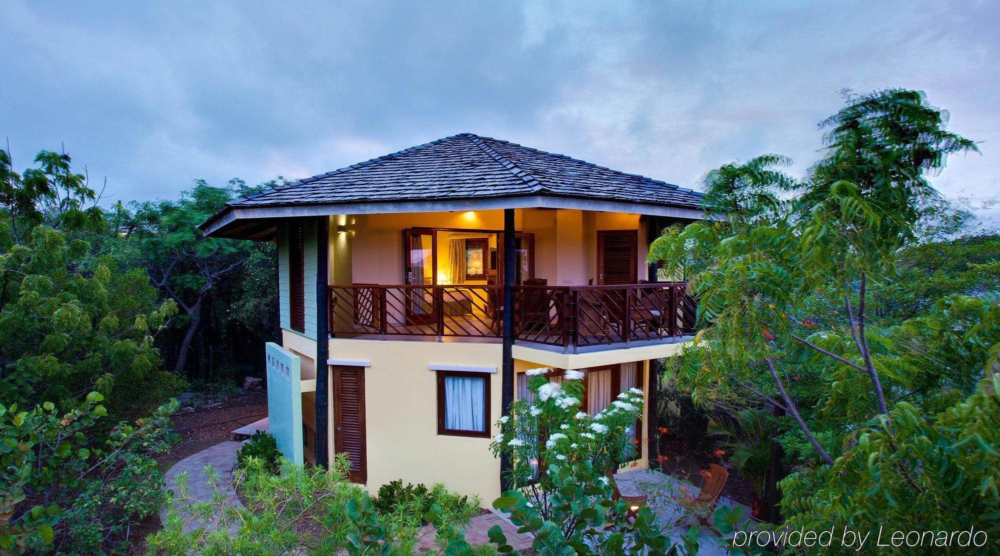 Kura Hulanda Lodge & Beach Club Westpunt Exteriör bild