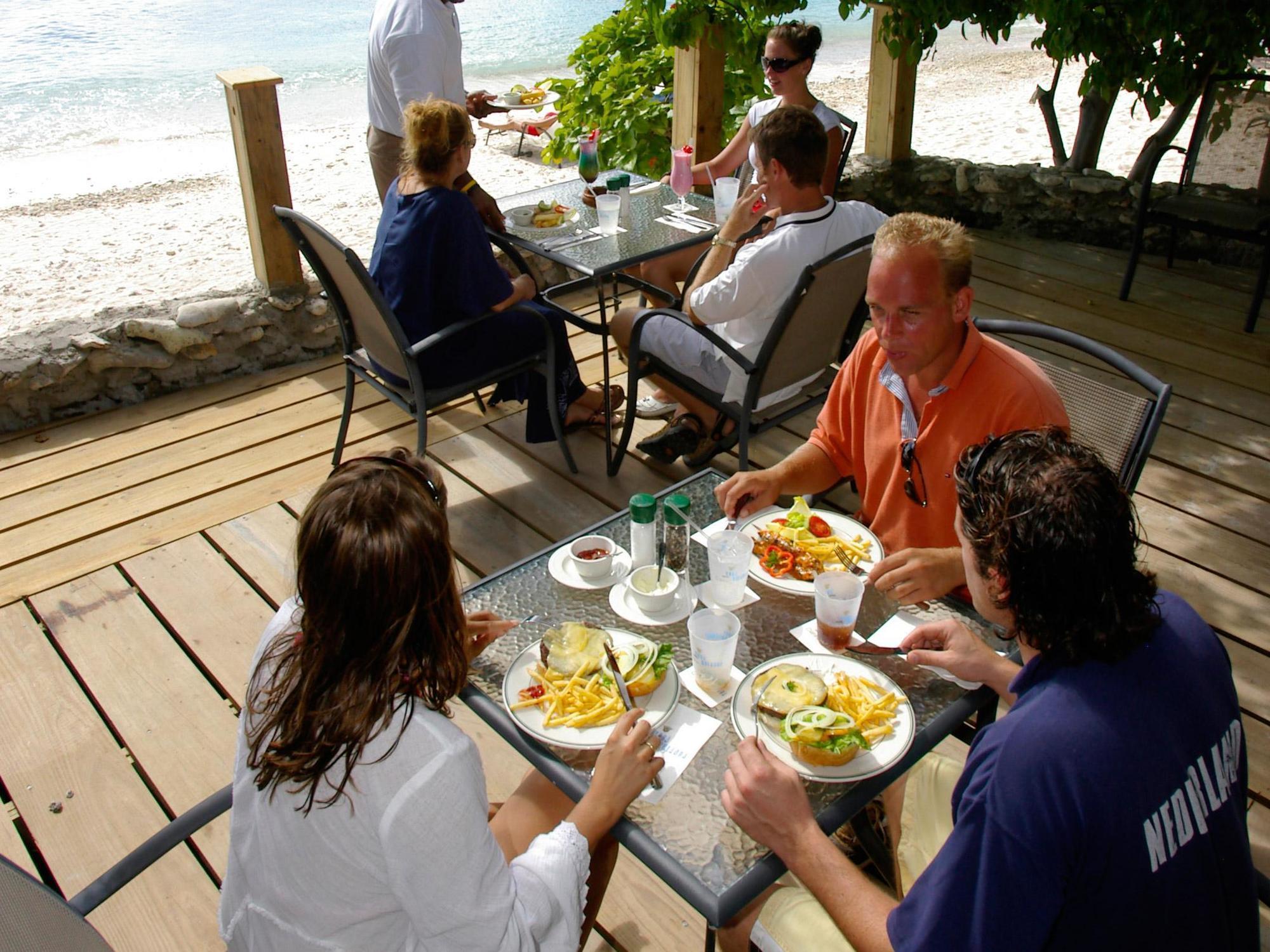 Kura Hulanda Lodge & Beach Club Westpunt Exteriör bild