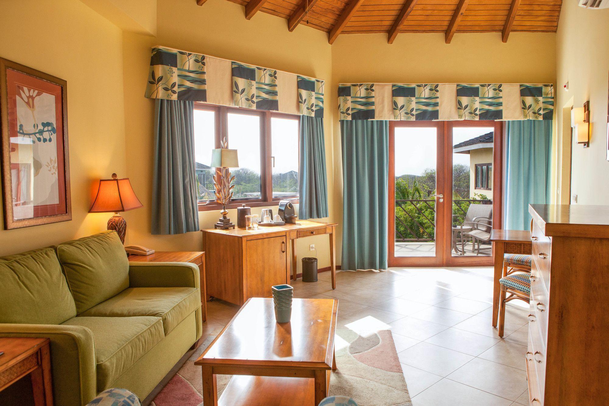 Kura Hulanda Lodge & Beach Club Westpunt Exteriör bild