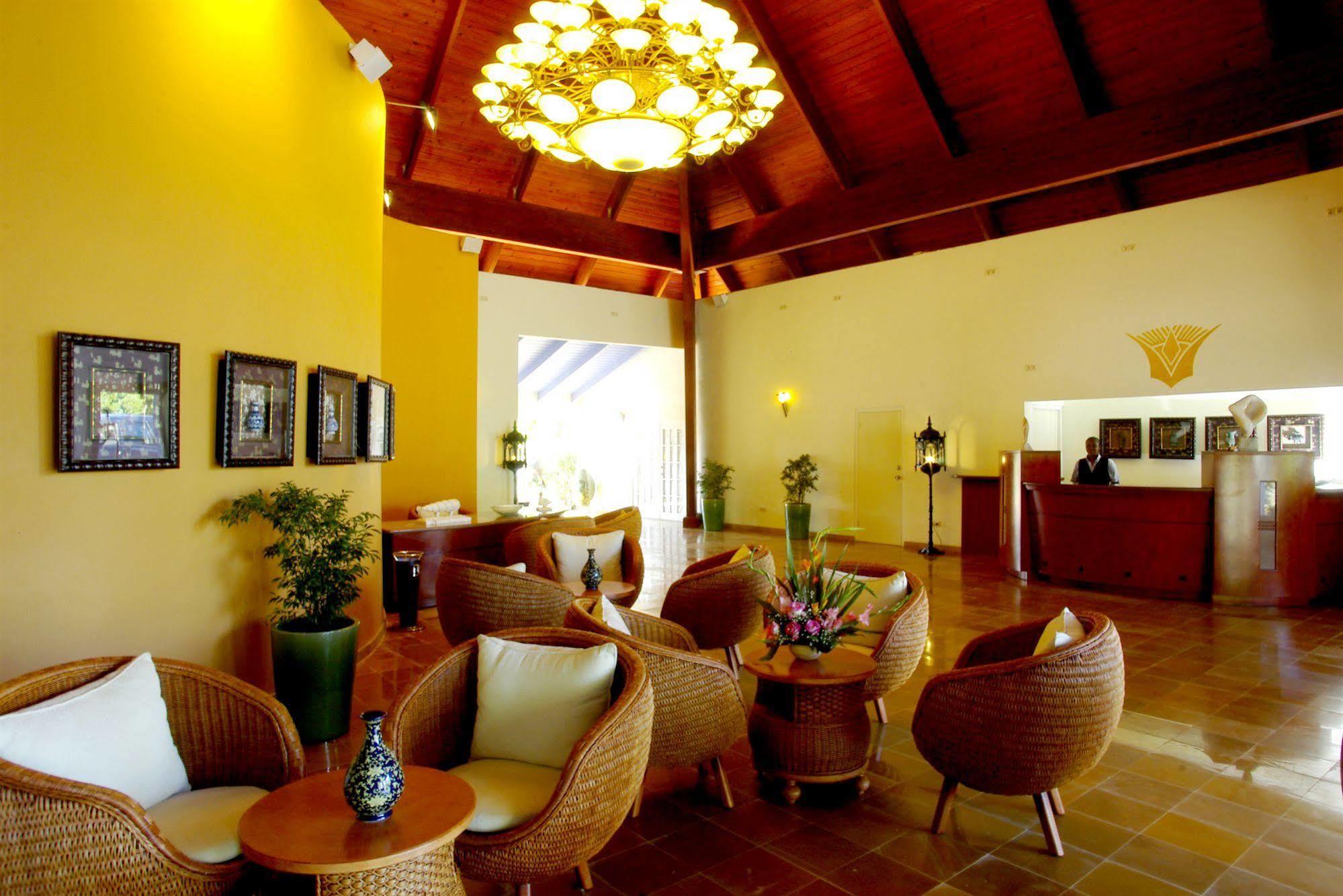 Kura Hulanda Lodge & Beach Club Westpunt Exteriör bild